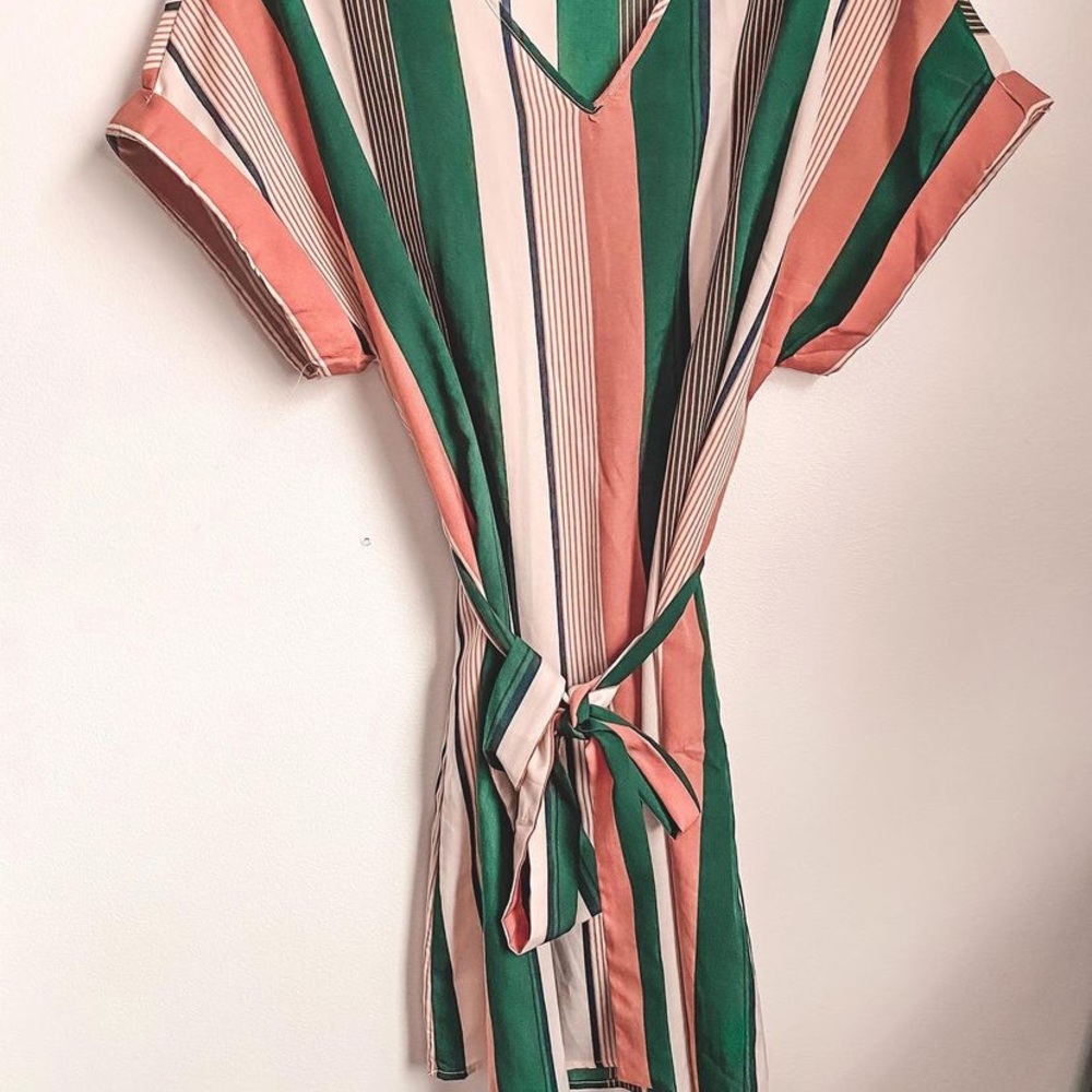 Vertical striped multicolored dress
